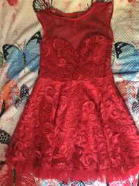 Червена рокля Lucy размер М