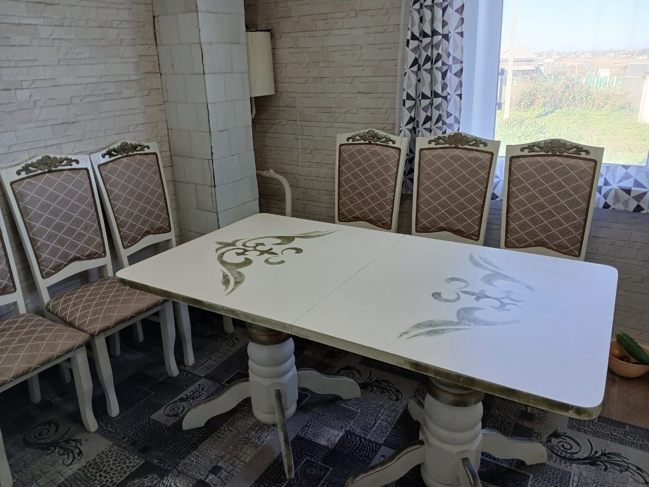 Продам стол со стульями