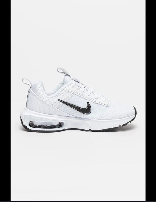 Чисто нови спортни маратонки Nike