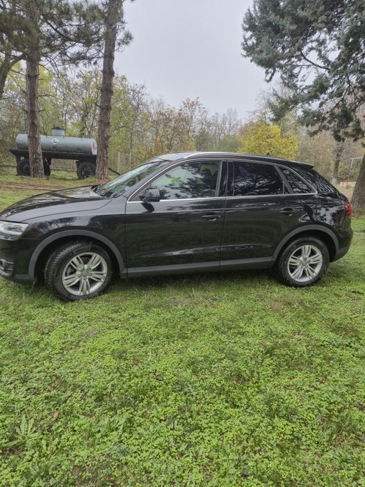 Audi Q3 4 × 4 Панорама