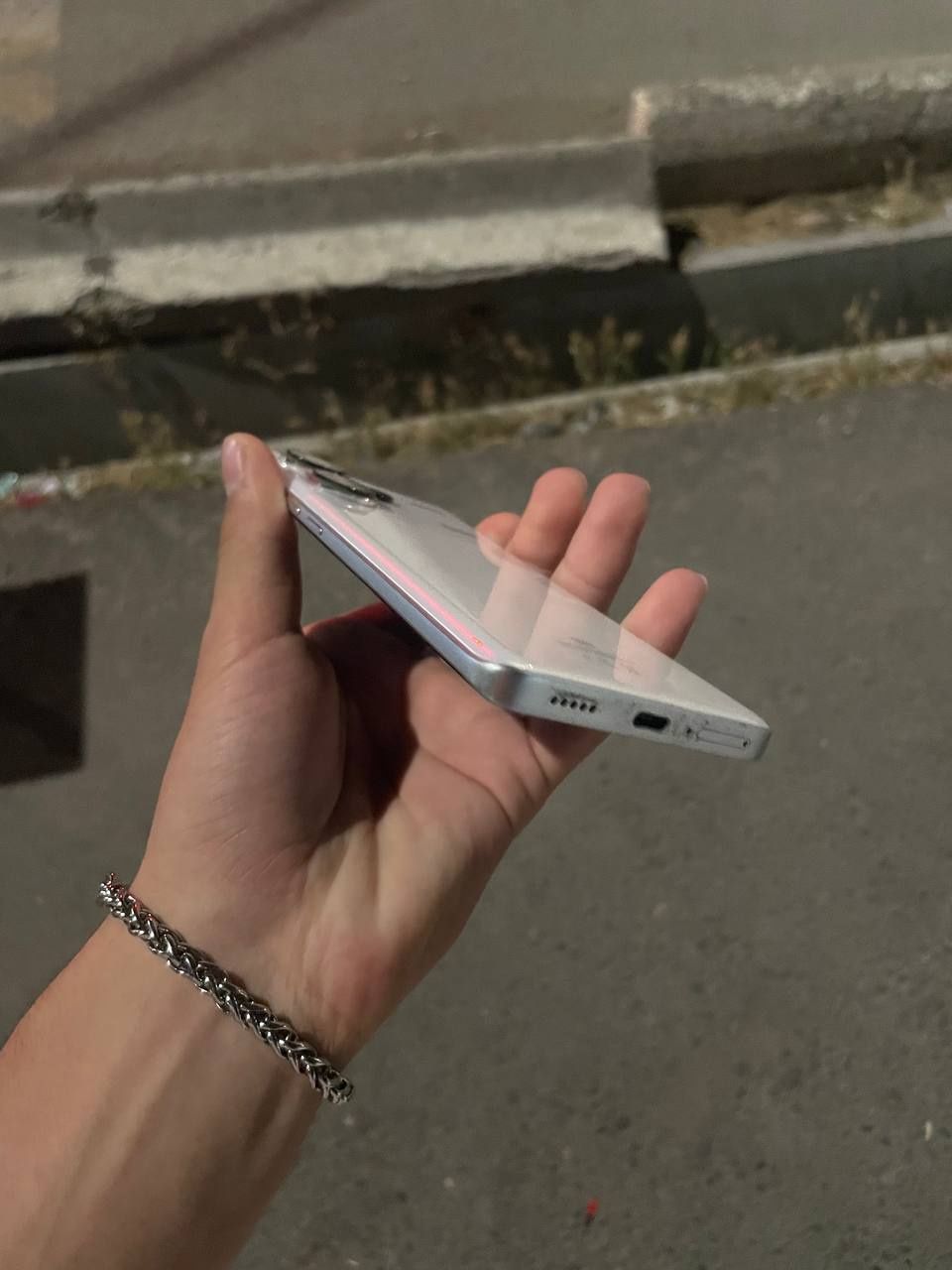 Redmi not 13 pro plus 5g 8/256 идеальное состояние