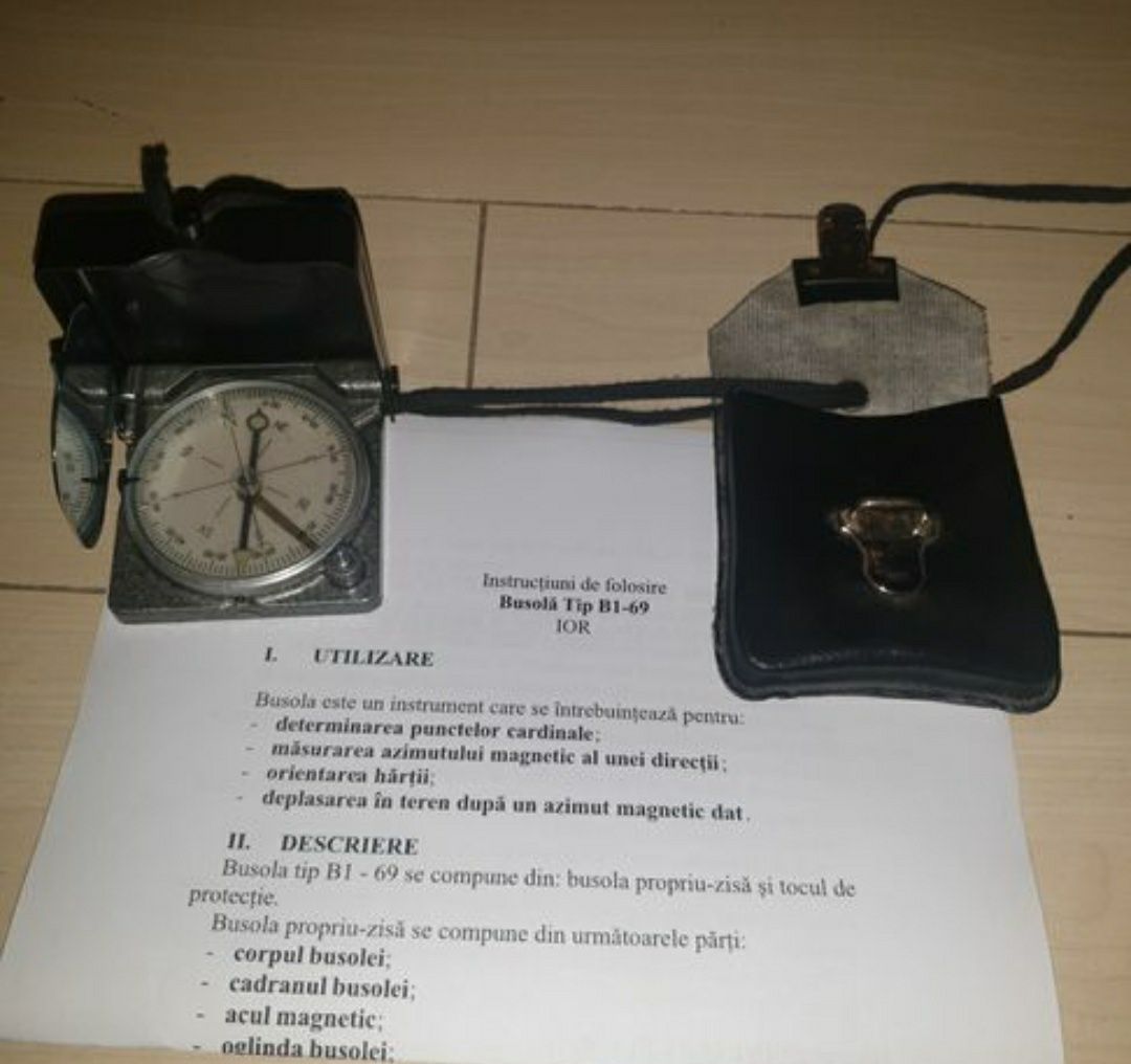Busola militara romaneasca  tip iIOR B1-69 de stoc noua
Completa busol