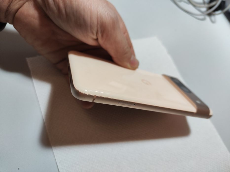 Telefon mobil Google Pixel8, 128GB,8GB RAM, 5G, Rose, Dual SIM- ca nou