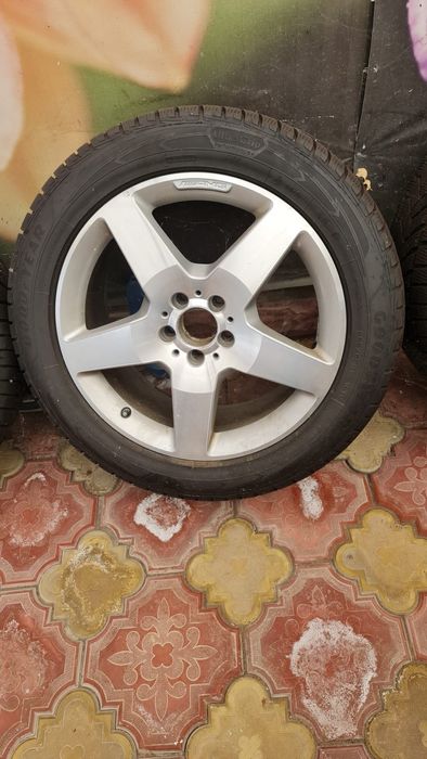 De vânzare Jante Mercedes GLE AMG cu cauciucuri de iarnă