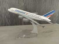 Модел на AIRBUS A 380 !!!