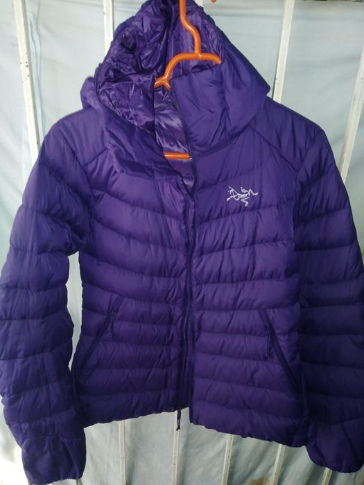 Arcteryx geaca de dama cu puf masura XS  TP