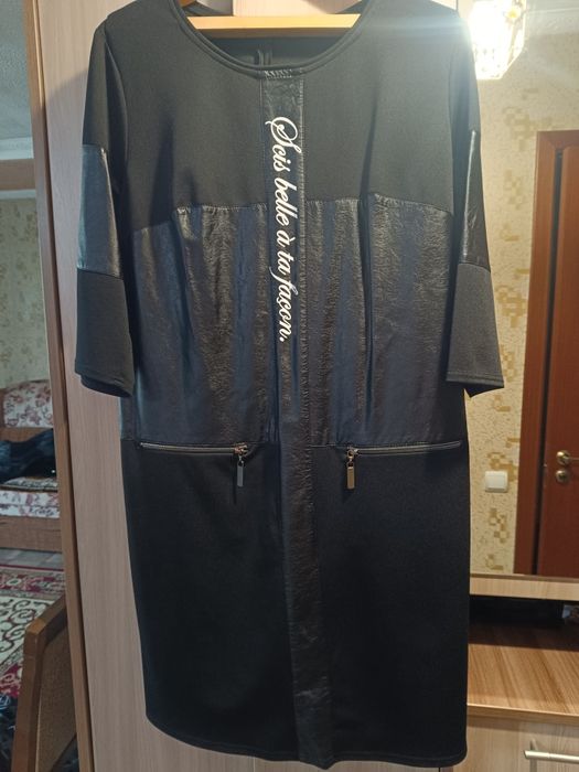 Продам платье 54 размер