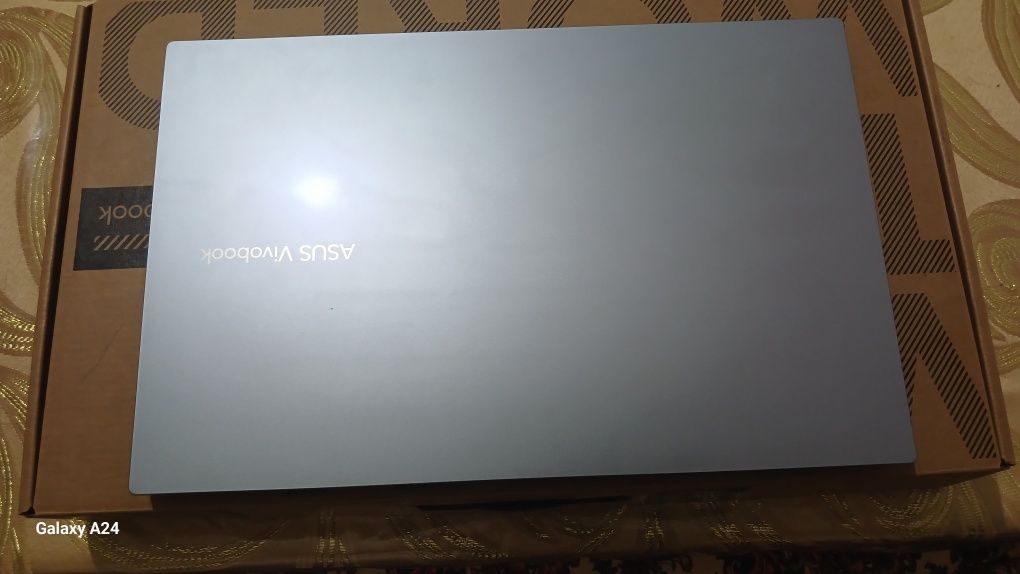 Asus vivobook 15 (x1502za)