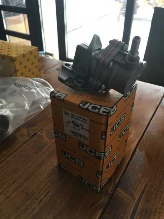 Pompa de alimentare pentru buldoexcavatoare JCB 3xc/4cx