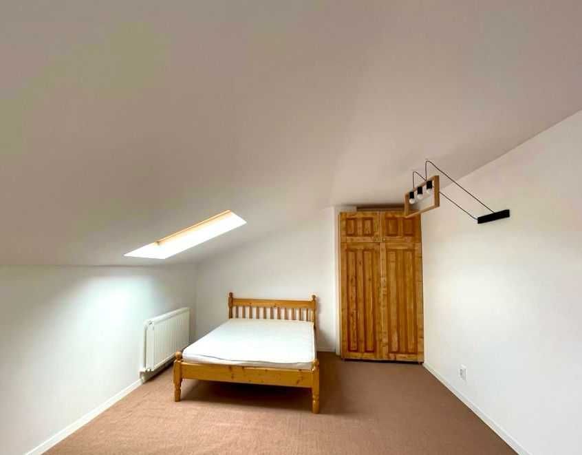 Apartament spatios -3 cam, 68mp, pe două nivele (Vatra Dornei-Unirii)