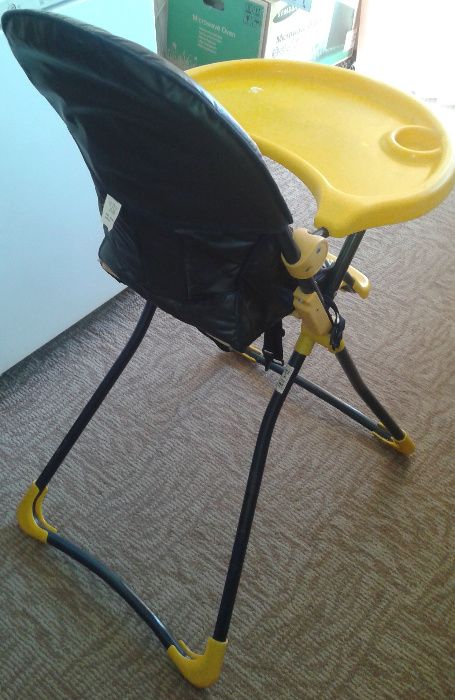 продавам столче за хранене - германско - HAUCK - за малко дете 1-3 г