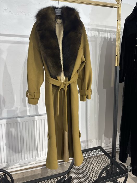 Palton Cu Blana La Gat