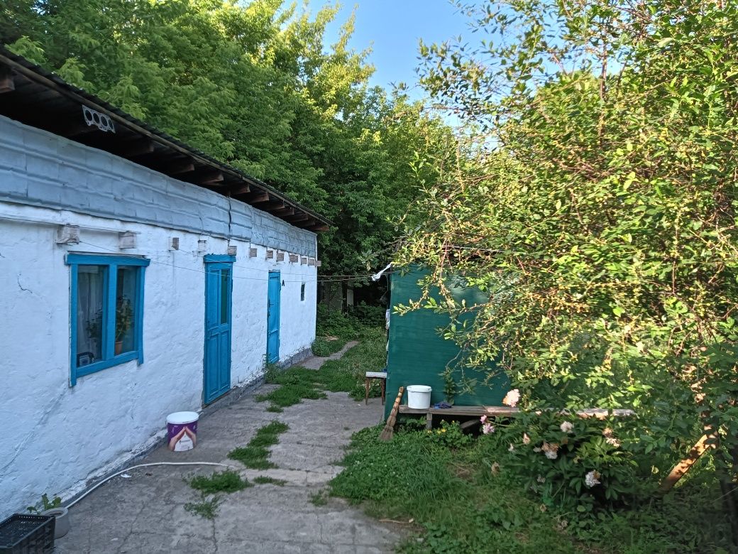 Продается дом центральное отопление в городе