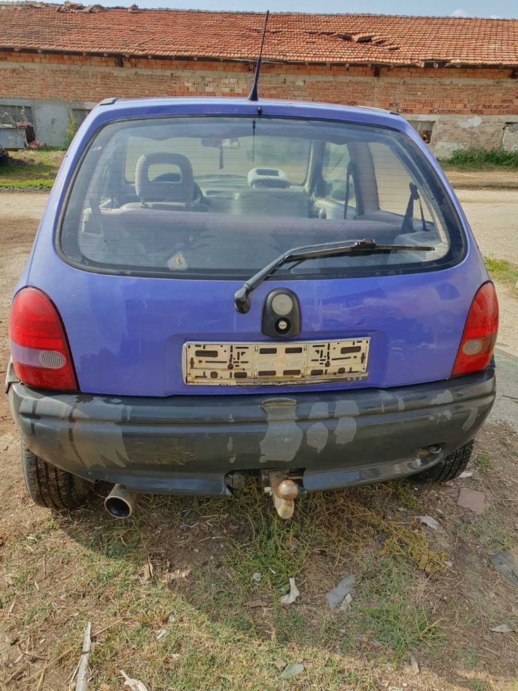 Opel Corsa B 1.2 - НА ЧАСТИ