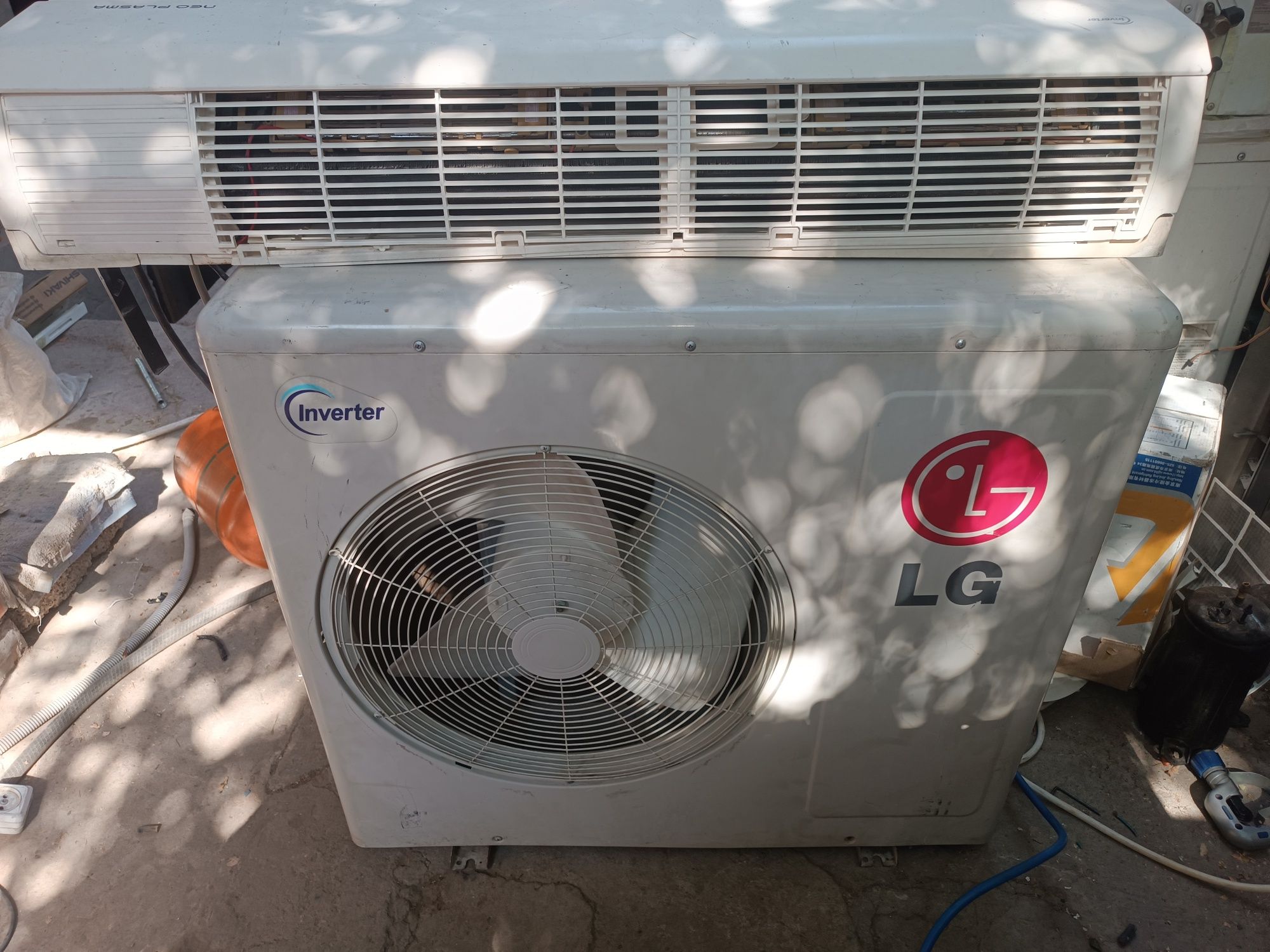 LG 24 Inverter Kondisioner.  24 stoyka prostoy