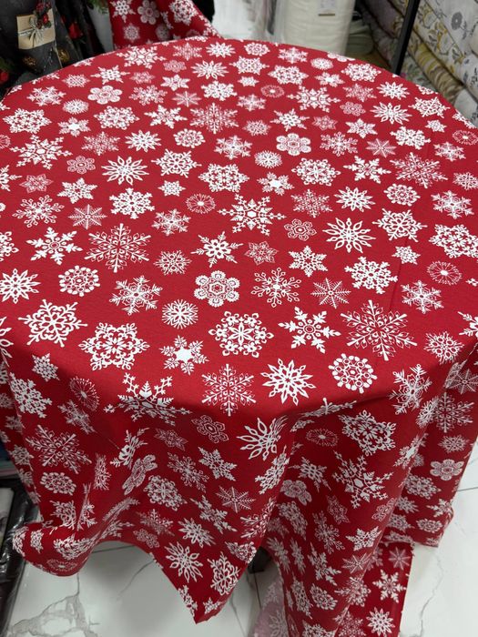 Новагодние скатерти салфетки