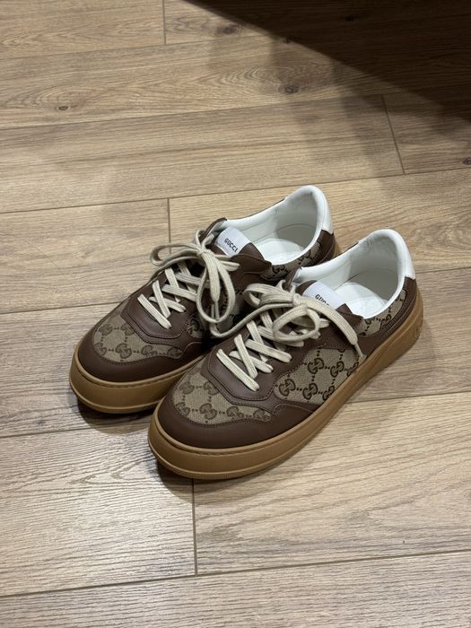 Обувки гуци нови