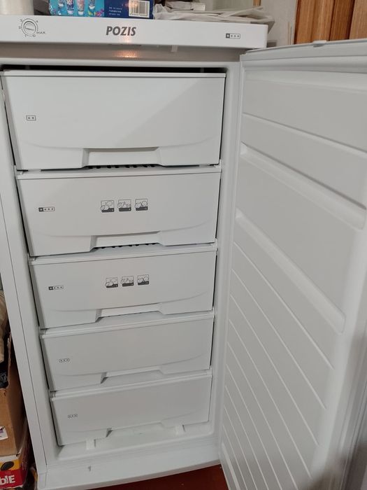 Продам новую морозильную камеру