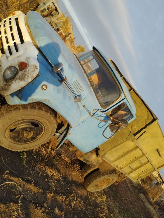 Зил 130 газ бензин 1992 год коротыш.обмен интирисует.