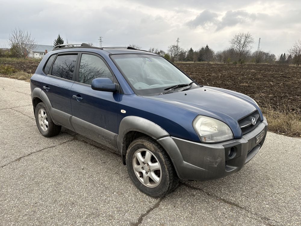 Hyundai Tucson 2.0CRTD на части