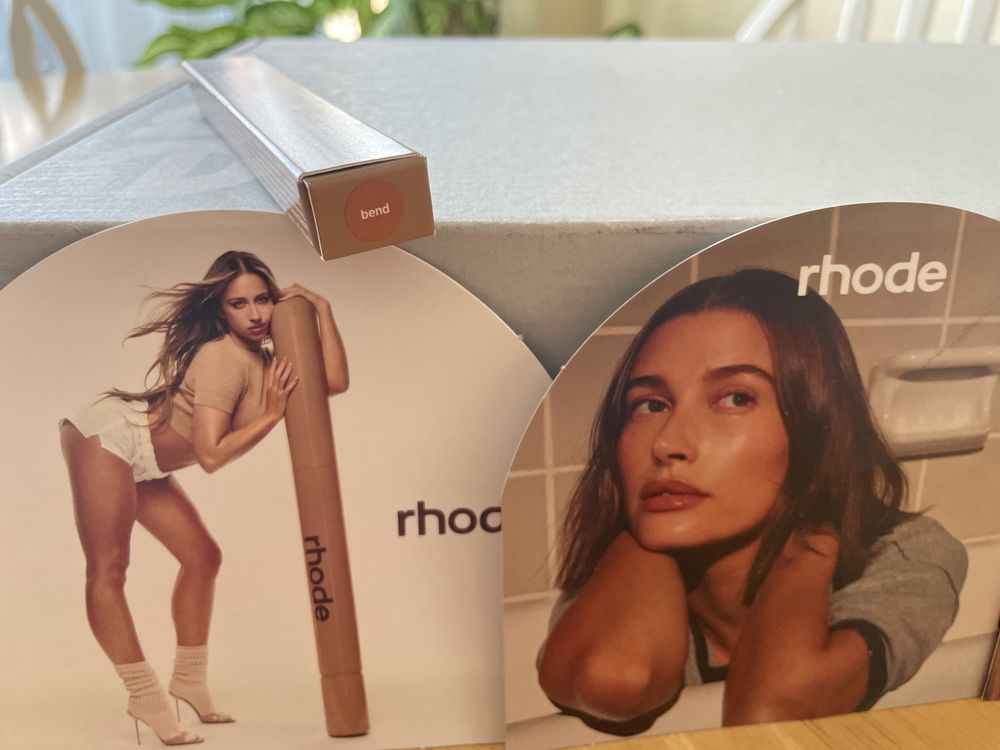 Rhode Peptide Lip Shape молив за устни