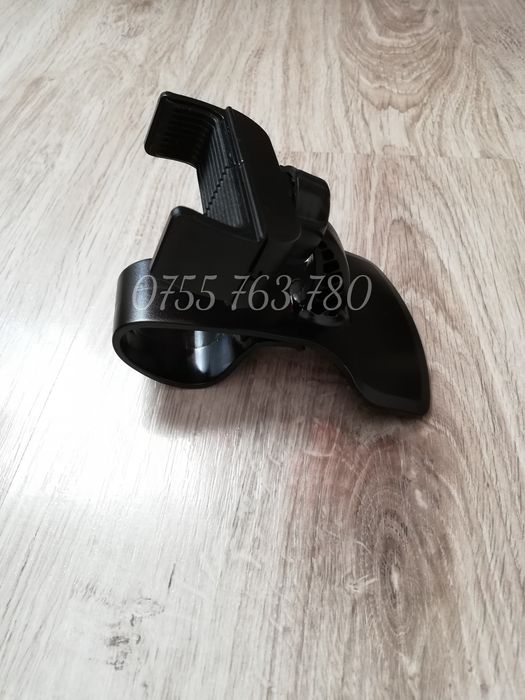 Suport telefon deasupra ceasurilor bord