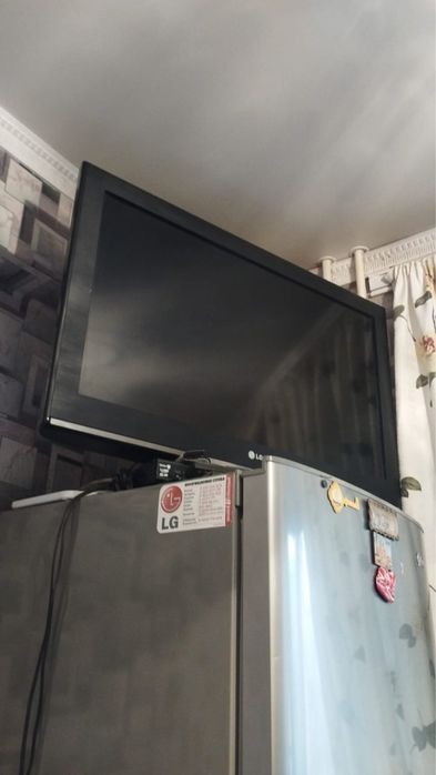 Продам телевизор LG с TV приставкой, можно использовать как маритор на