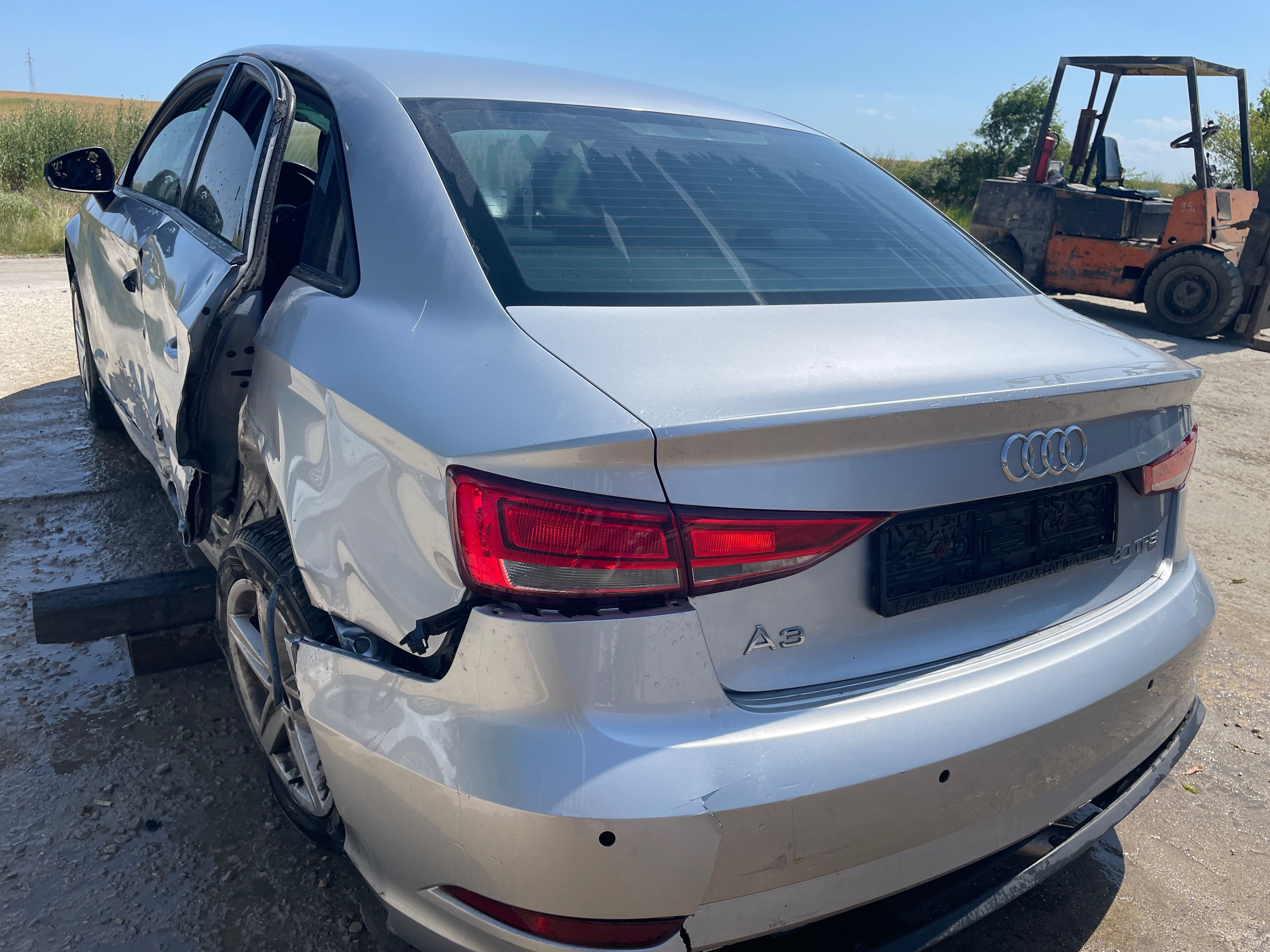 Audi A3 1.0 TFSI, двигател CHZ, ск. кутия DSG 7 S-tronic SST, седан