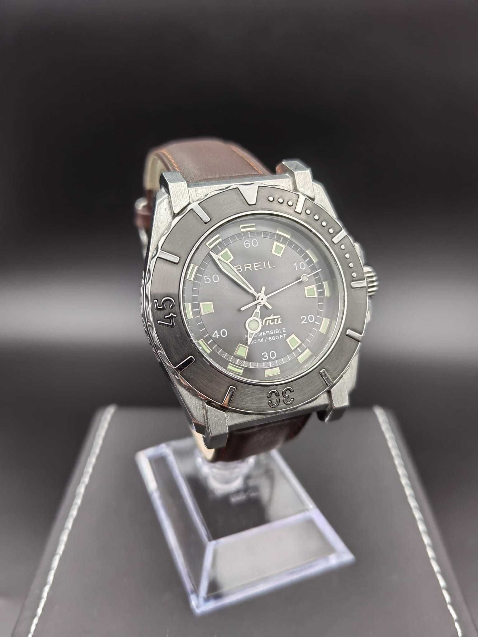 Pret redus Ceas Breil Submersible - Itm. LO 273