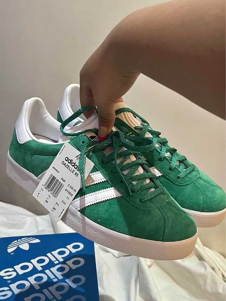 Оригинални кожени кецове  * ADIDAS ORIGINALS GAZELLE 85  * EU 42