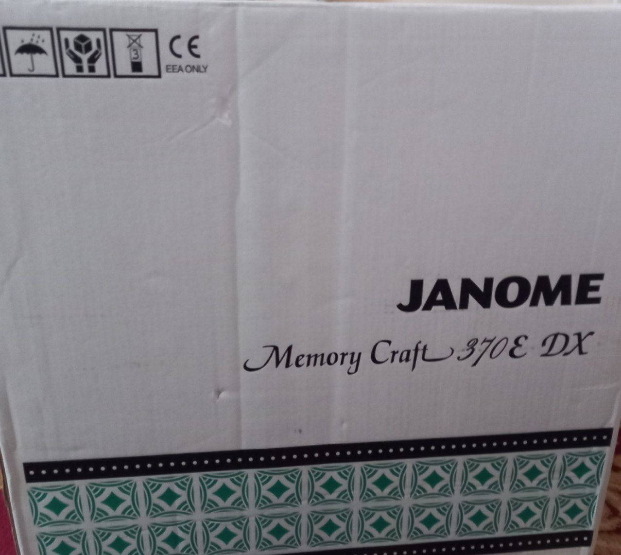 Janome 370E Vishivka mashinasi