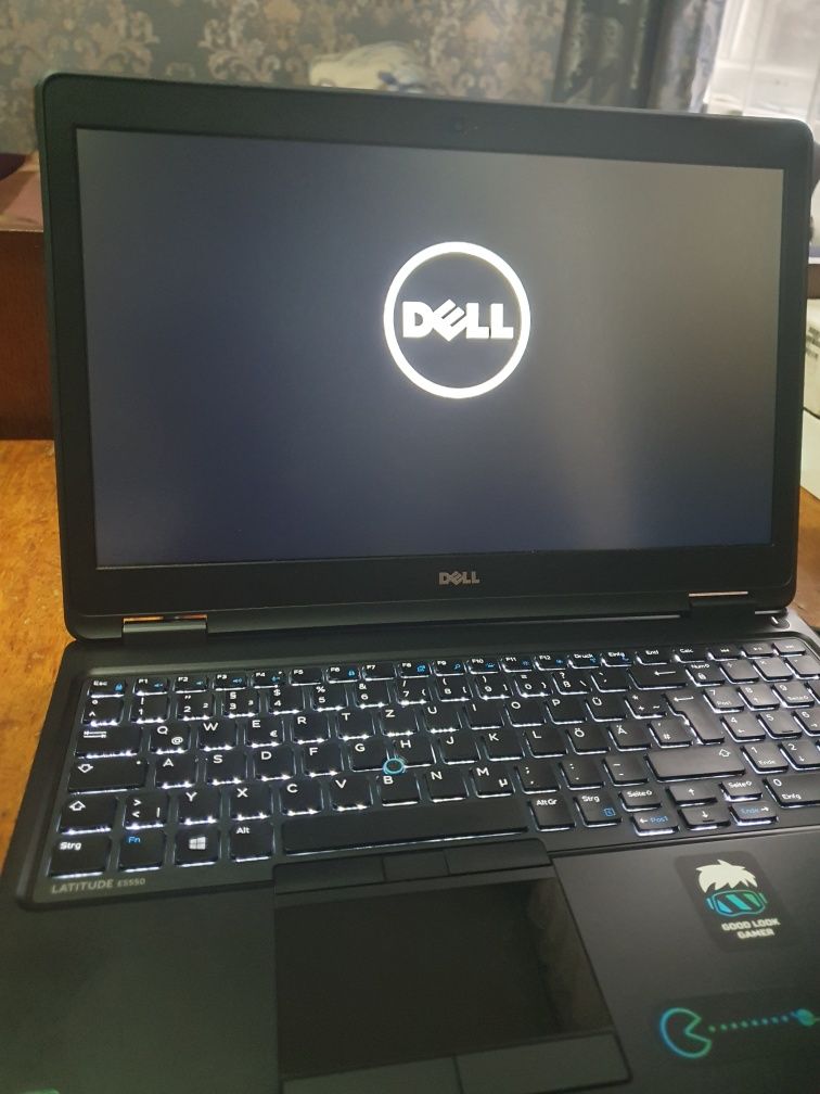 Dell latitude e5550