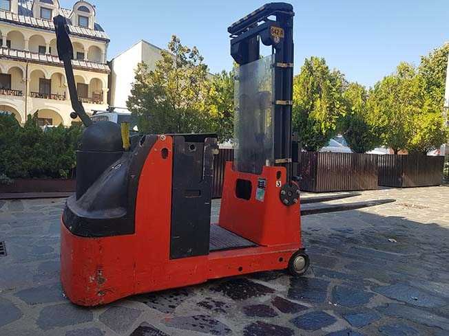 Transpalet electric tip stivuitor Linde L10 AC