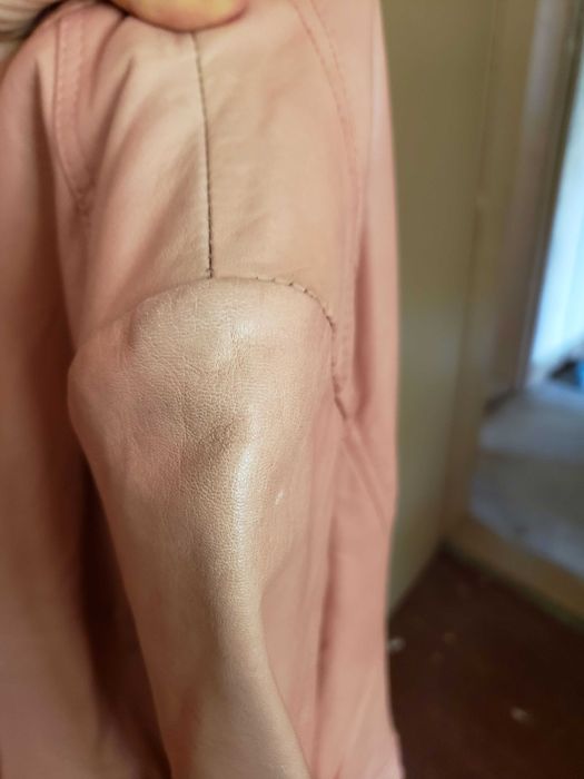 Яке от естествена кожа, розов цвят