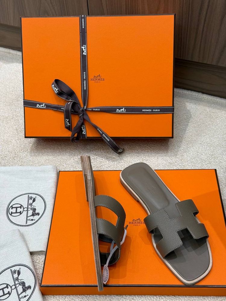 Papuci Hermes Oran