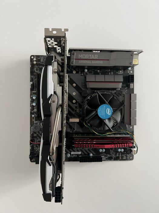 Vând kit pc Procesor + 16GB Ram + gtx1060 6 GB