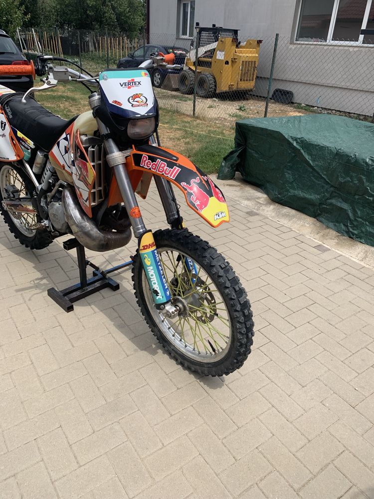 Vând ktm exc 250 2t
