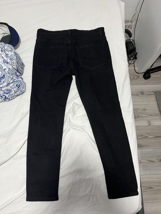 Blugi Life of an Outsider 42