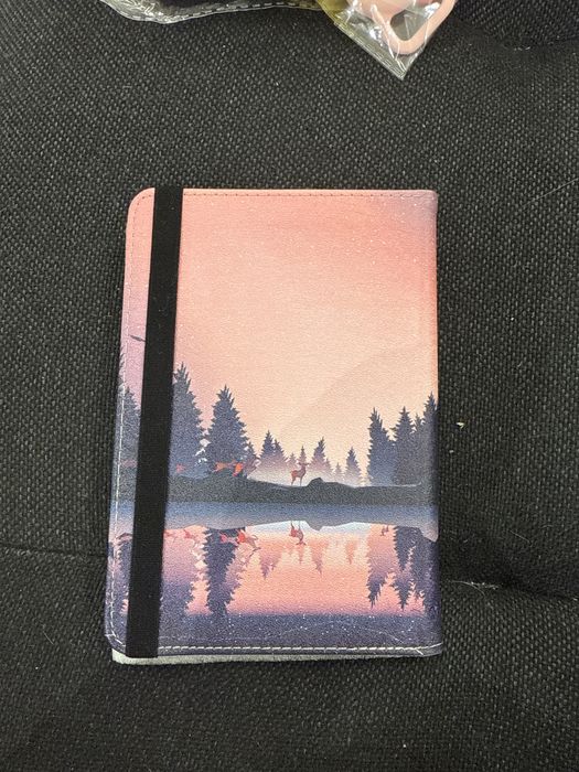 Калъф за електронен четец/книга чисто нов 17/12см