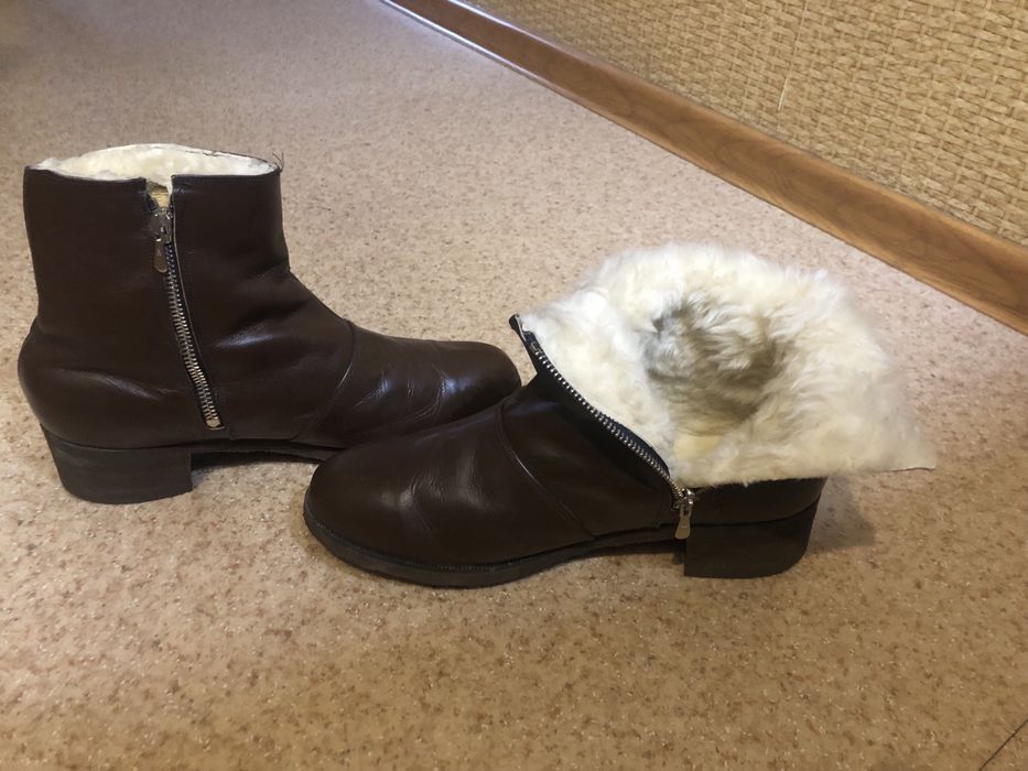 Срочно продам новые мужские зимние сапоги