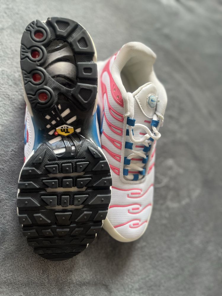 Дамски маратонки Nike Air Max Plus