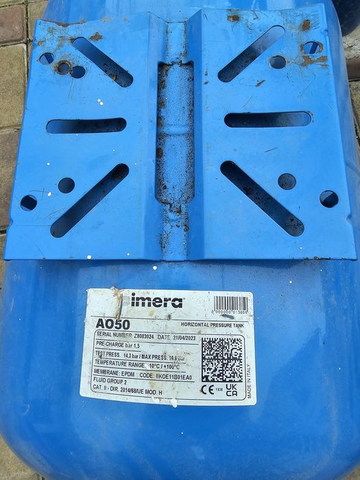 Vând vas expansiune 50L