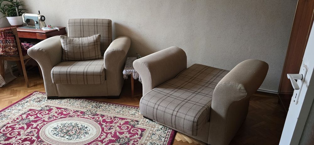 Canapea extensibila cu 2 fotolii