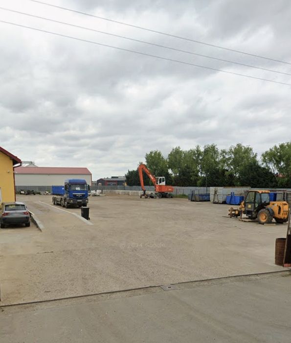 Depozit-Teren 4000 mp. clădire administrativă, cântar, beton, Palota .