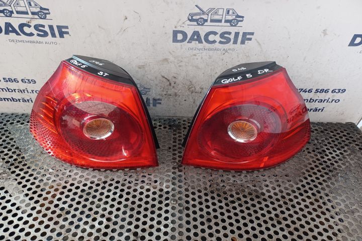 Lampa stop dreapta pe aripa Volkswagen VW Golf 5  [din 2003 pana  2009] seria Hatchback 5-usi 1.9 T