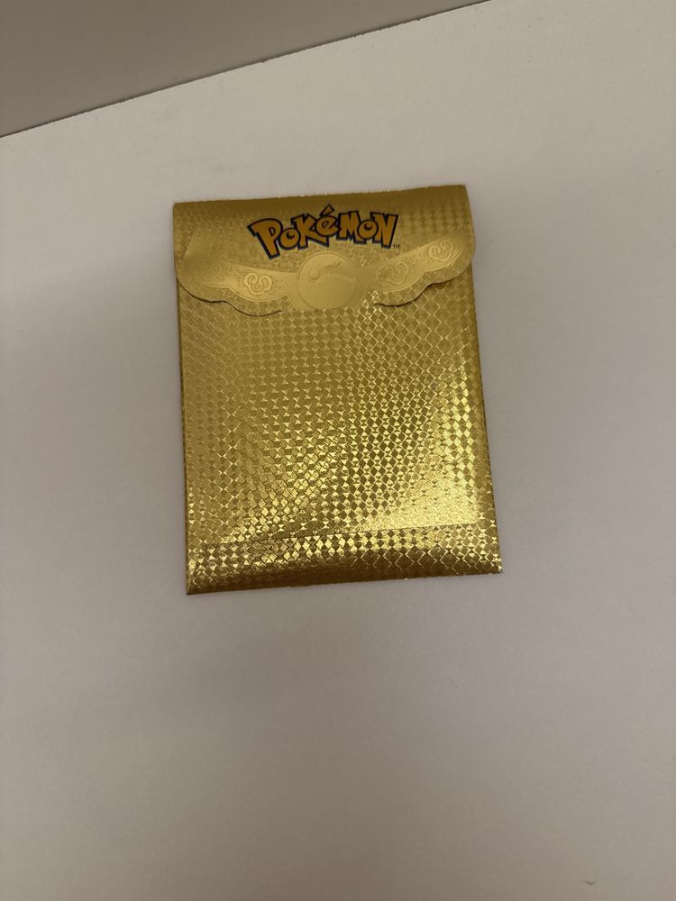 Златни Pokemon карти