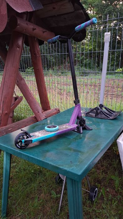 Trotineta one blunt s3