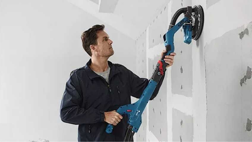 ПОД НАЕМ Жираф за Шлайфане на Гипсокартон BOSCH GTR 550/ гр. Казанлък