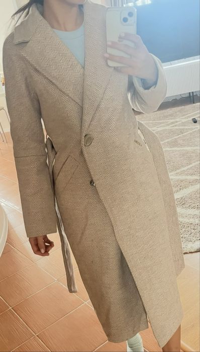 Продам пальто очень теплое и качественное