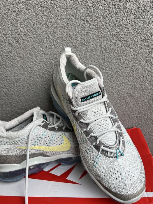 Nike Vapormax noi marimea 41